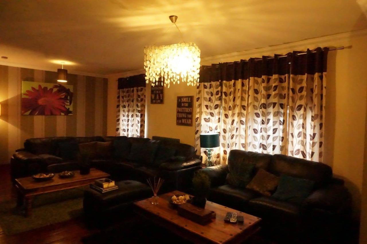 Innis House Insch Extérieur photo