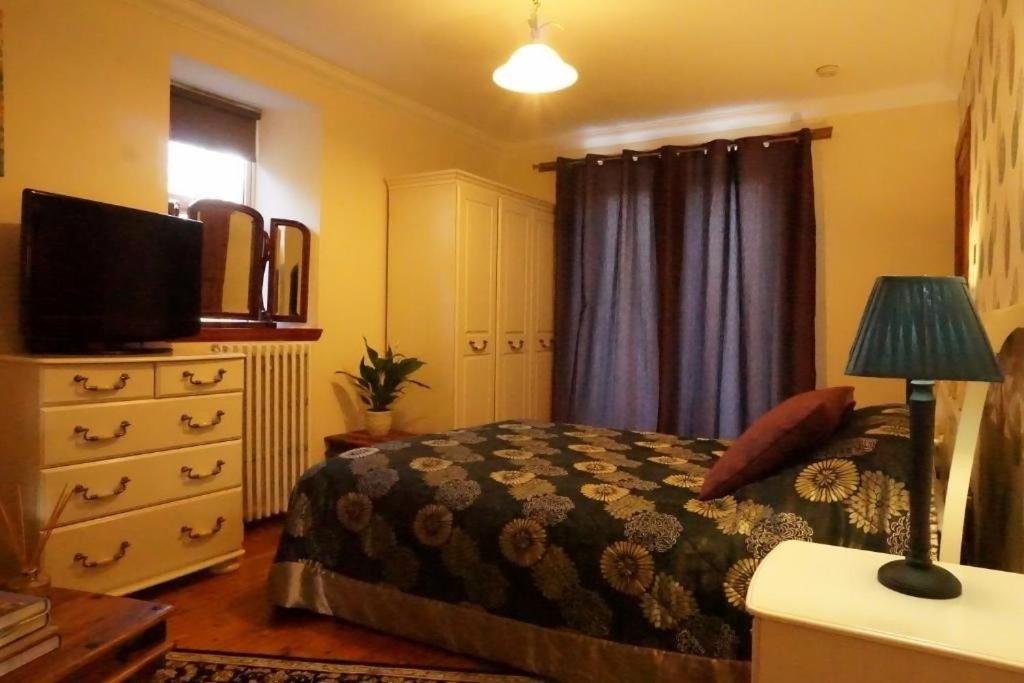 Innis House Insch Extérieur photo